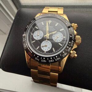 seiko mod custom gold daytona reverse panda Vk63 chronograph watch